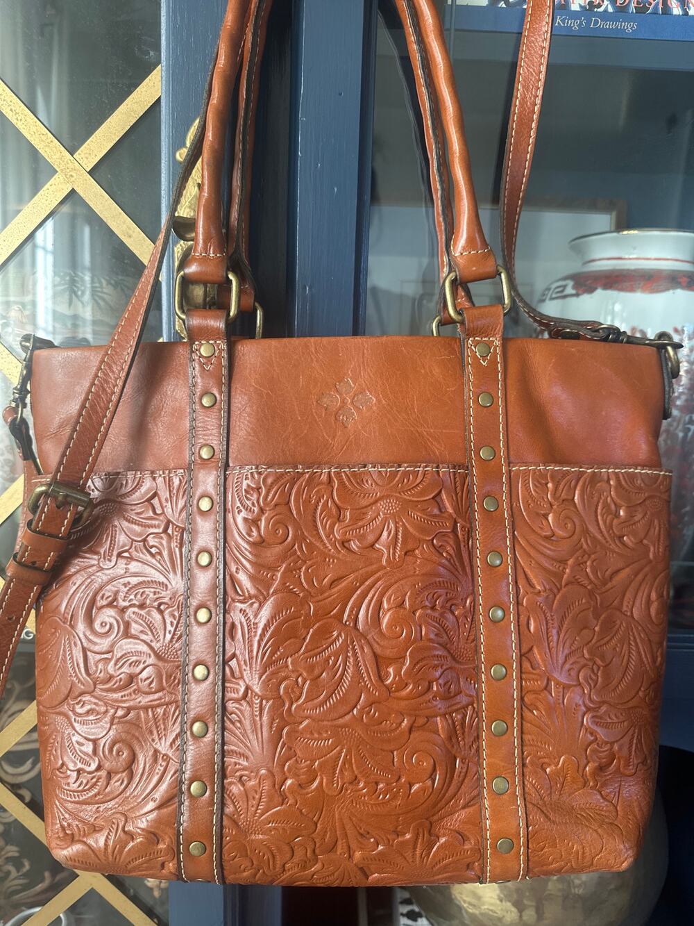 PATRICIA NASH Burnished Tooled Benvenuto Gold Leather Shoulder Bag Tote Cognac